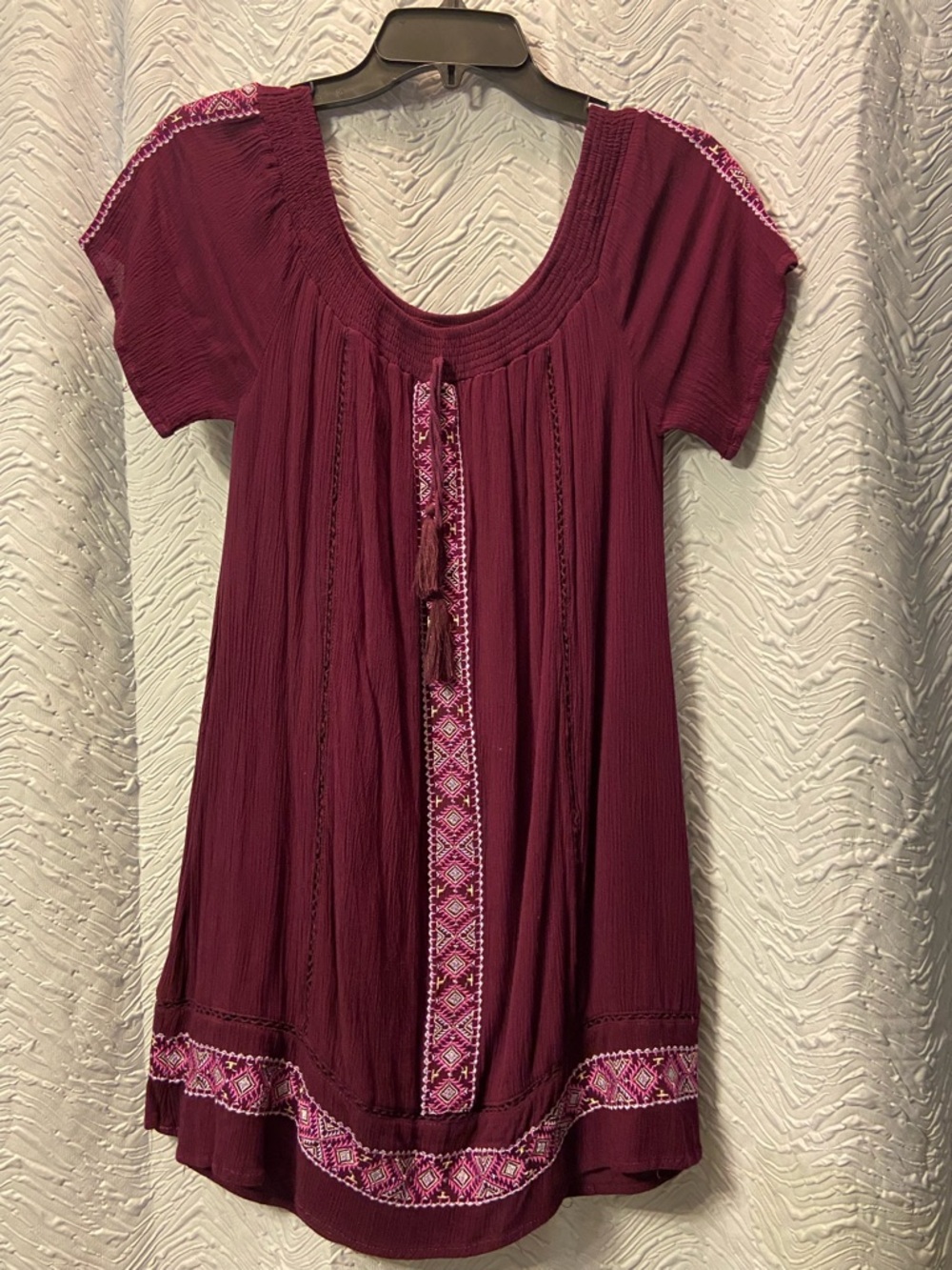miami Embroidered Scoop-Neck Tunic in Burgundy with Pink Trim